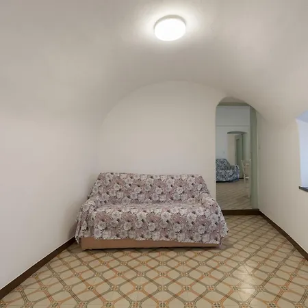 Olivotto - Flg147 By Interhome *